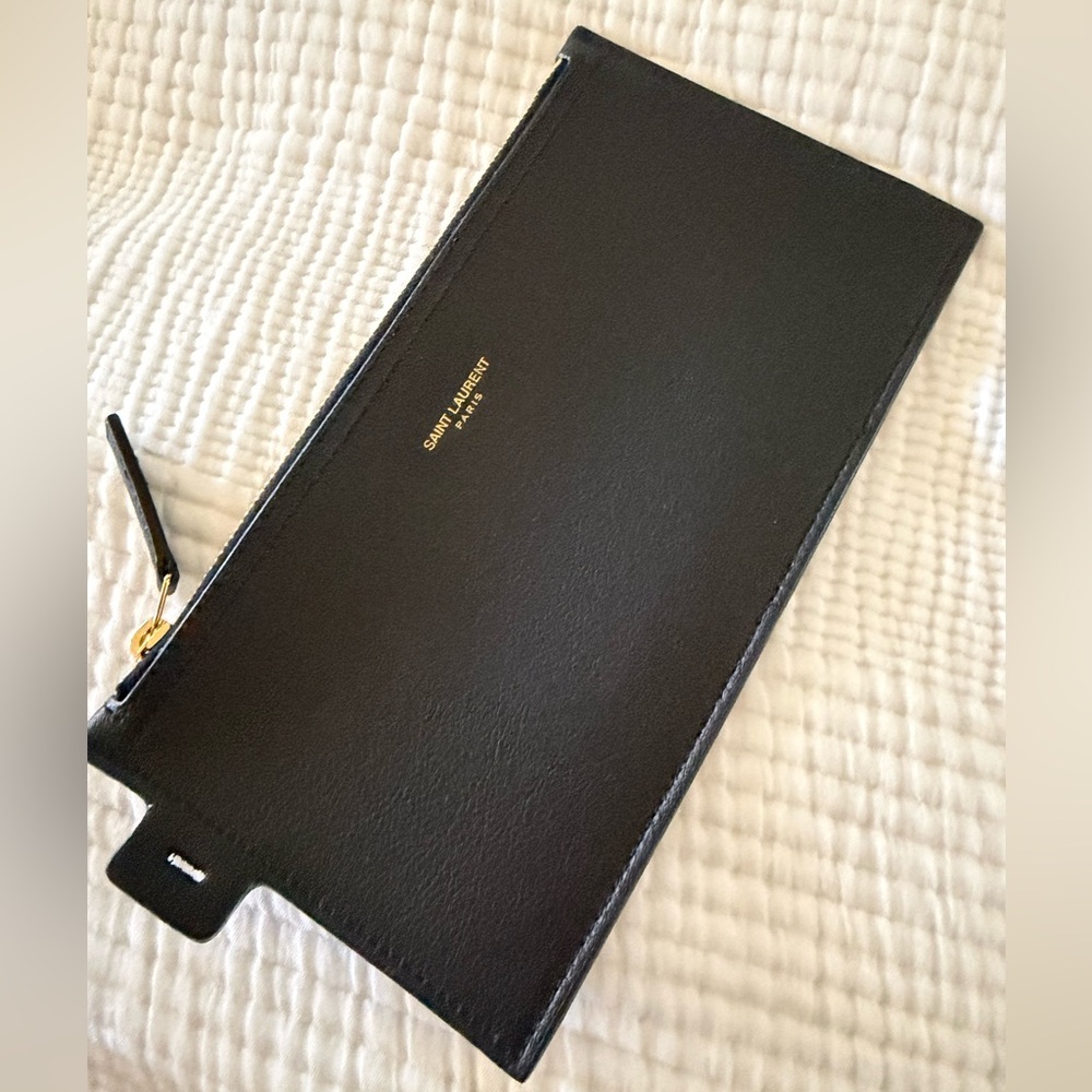 Sale ✔️price is Firm Authentic Saint Laurent Black Leather pouch